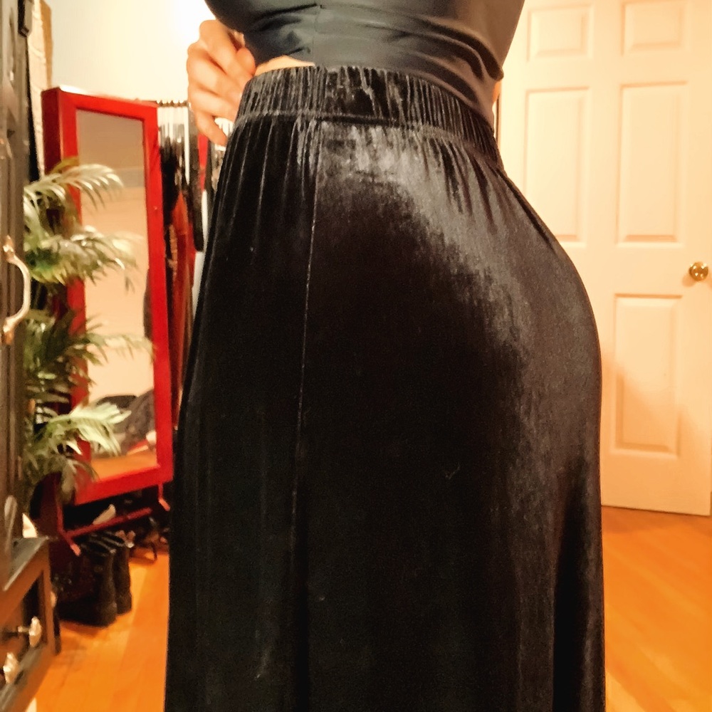 SOLD - Picture 2 of 4